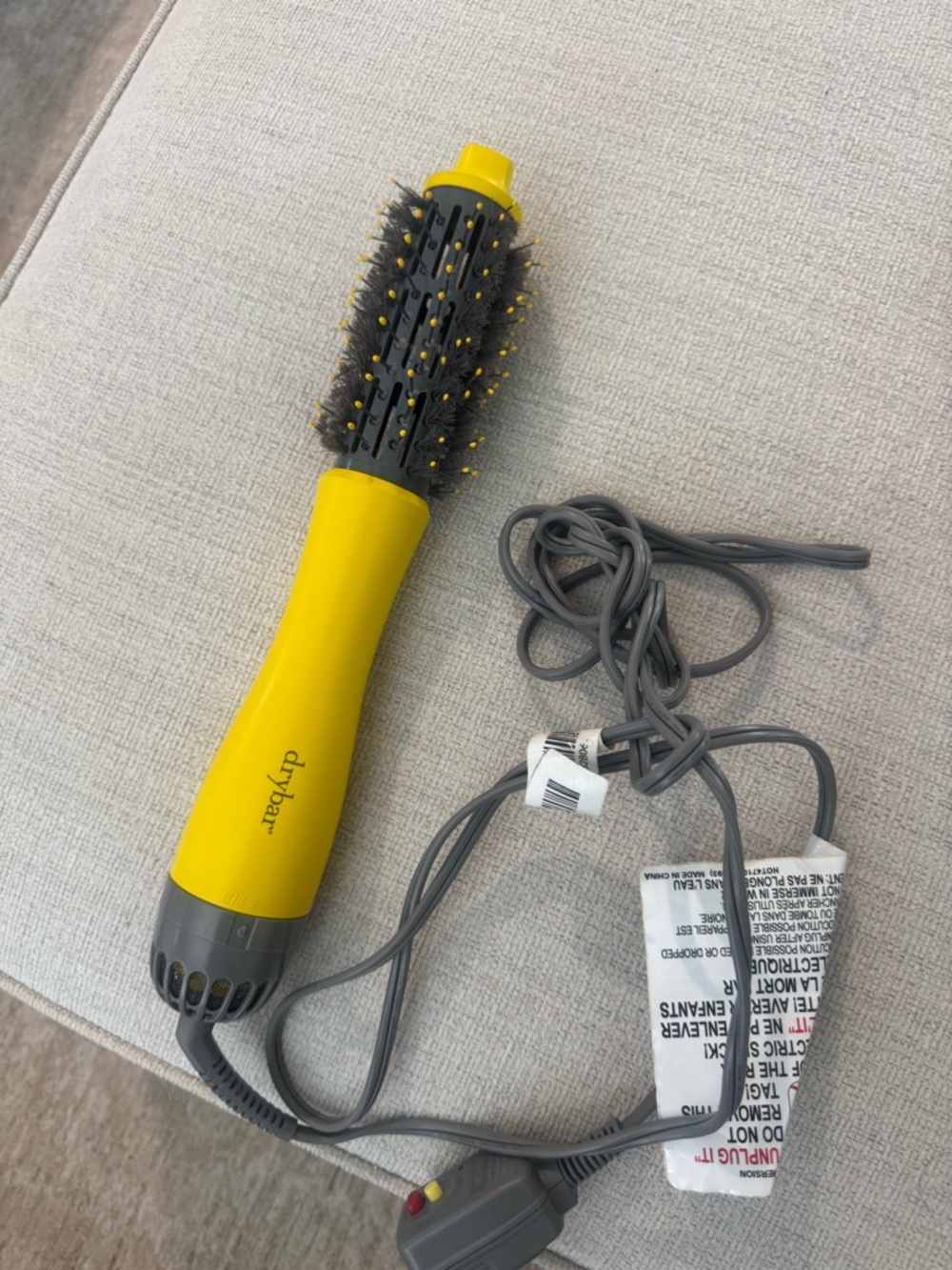Drybar blow dry brush